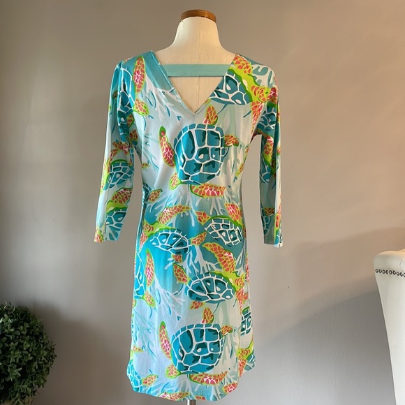 NWOT ANA CLARE women’s sea turtle print shift dress 3/4 sleeve summer beach Med - Picture 2 of 10